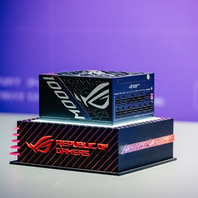 Rog Strix 1000 W Platinum 1